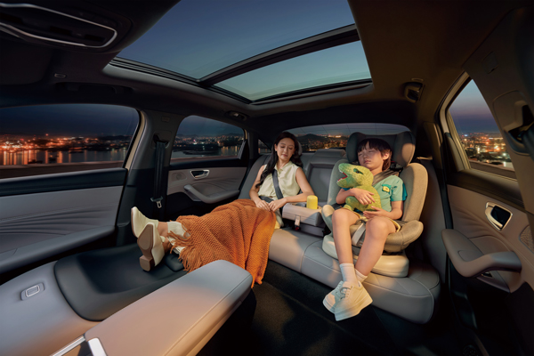 荣威M7 DMH重磅上市，限时美好价8.58万元起享新能源时代家轿王